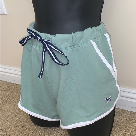 PINK shorts - Picture 2 of 5